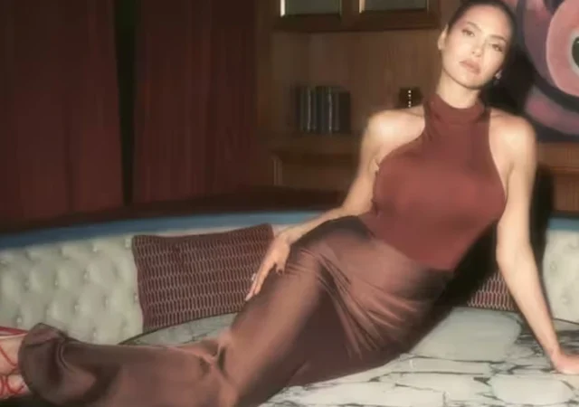 Esha Gupta Satin Skirt